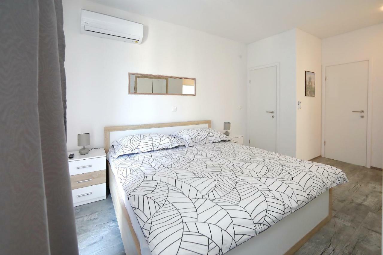 Panorama Hills Villa Debeljak Ngoại thất bức ảnh