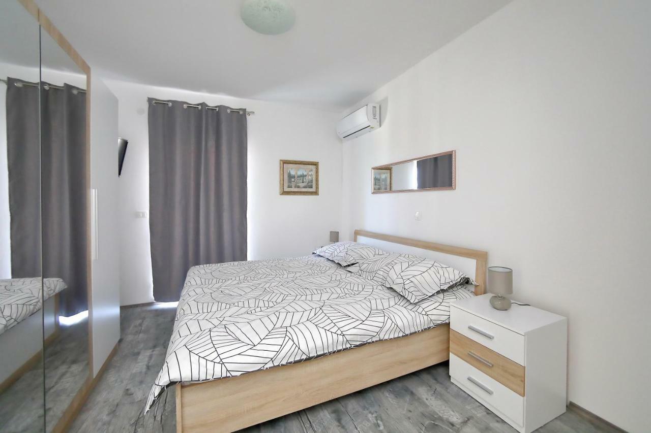 Panorama Hills Villa Debeljak Ngoại thất bức ảnh